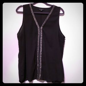 Sleeveless blouse